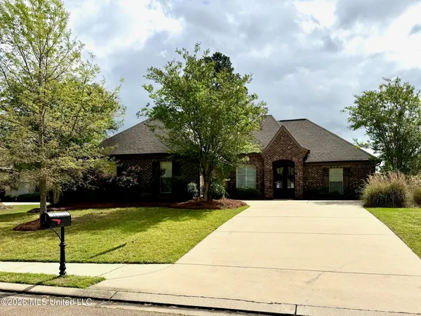 $394,000 | 110 Tailfeather Drive, Madison, MS 39110