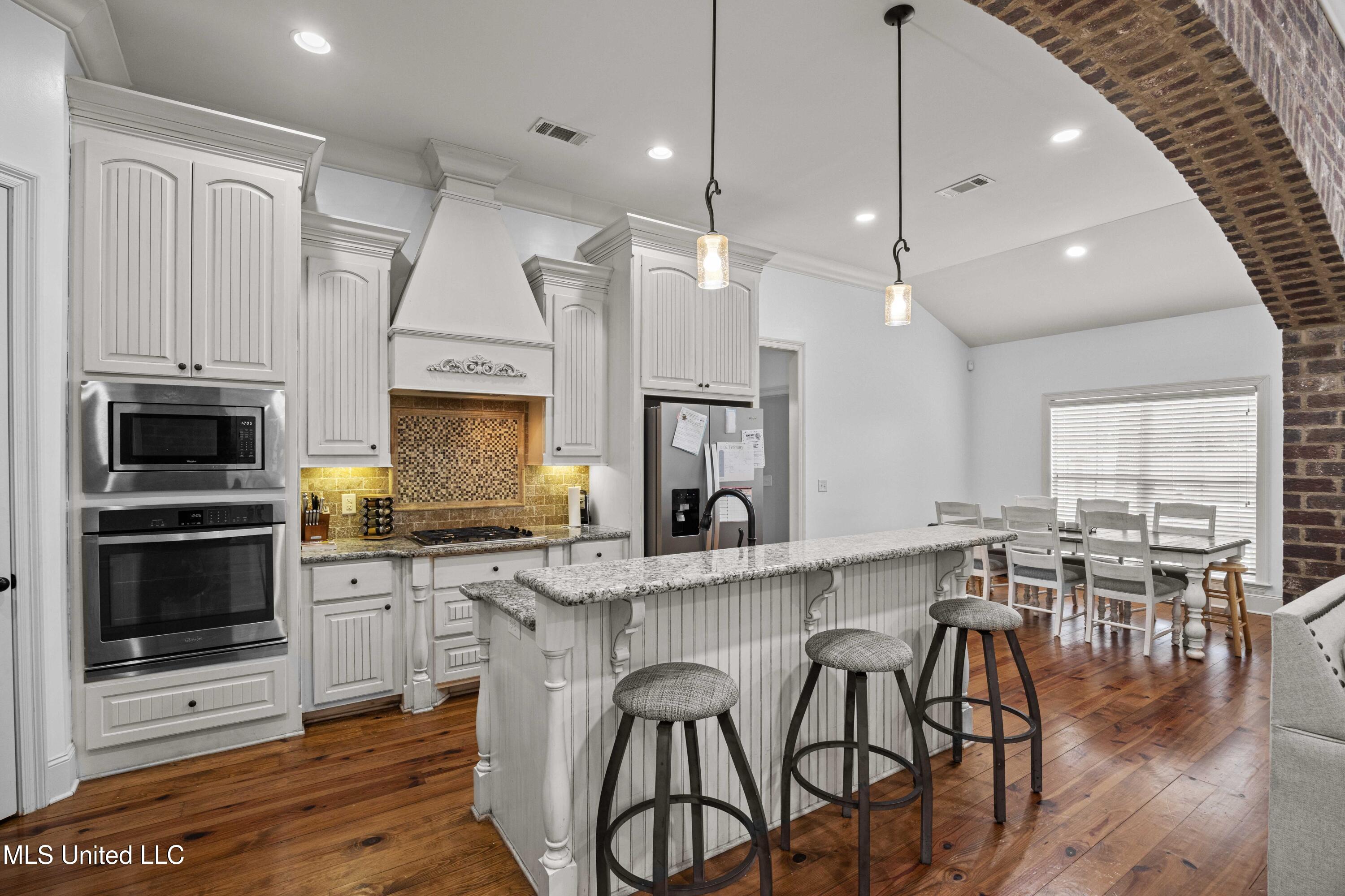 110 Tailfeather Drive Madison, MS 39110 - Photo 7 of 25 EOSR8643