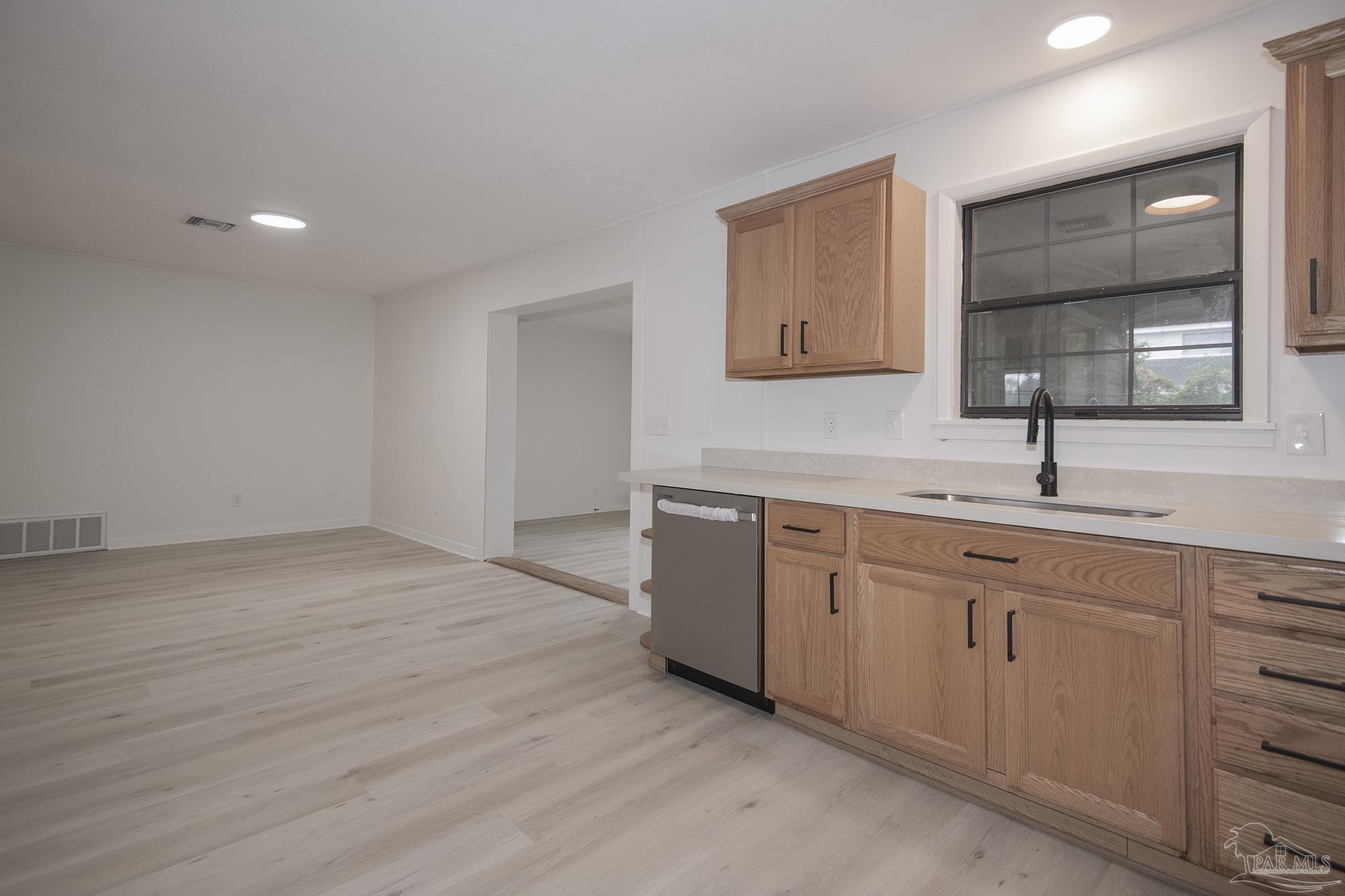 6110 Angelina Road Pensacola, FL 32504 - Photo 6 of 45