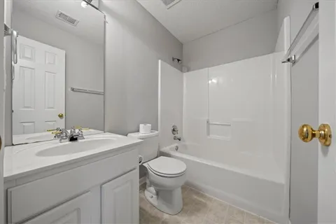 $515,000 | 15251 West 158th Terrace, Olathe, KS 66062