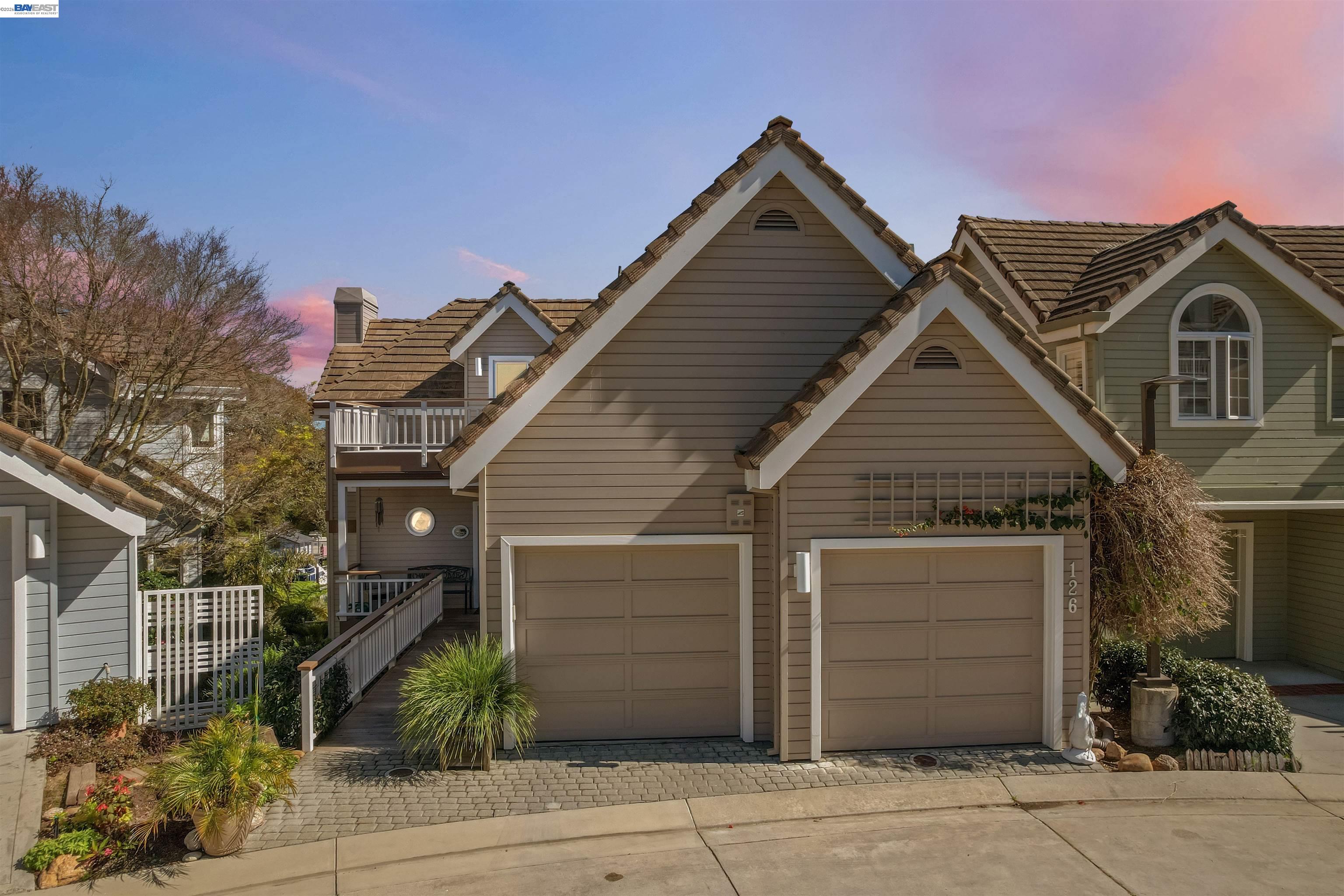 126 Frederick Street Santa Cruz, CA 95062 - Photo 54 of 60 a view of a house