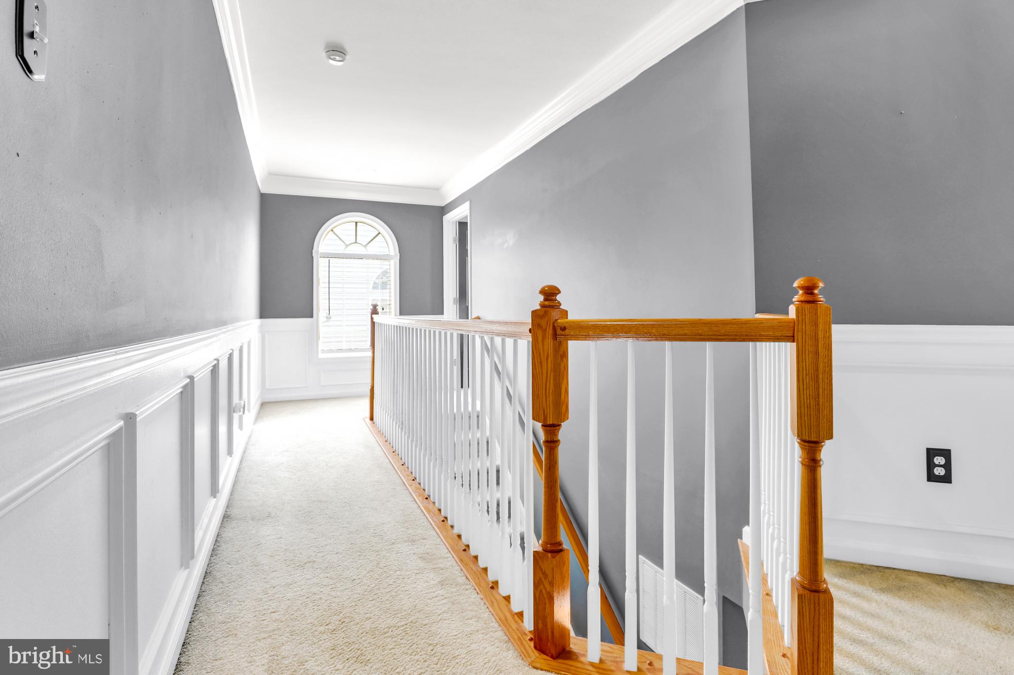 236 Barnhill Road Perkasie, PA 18944 - Photo 15 of 28 Upstairs Hallway