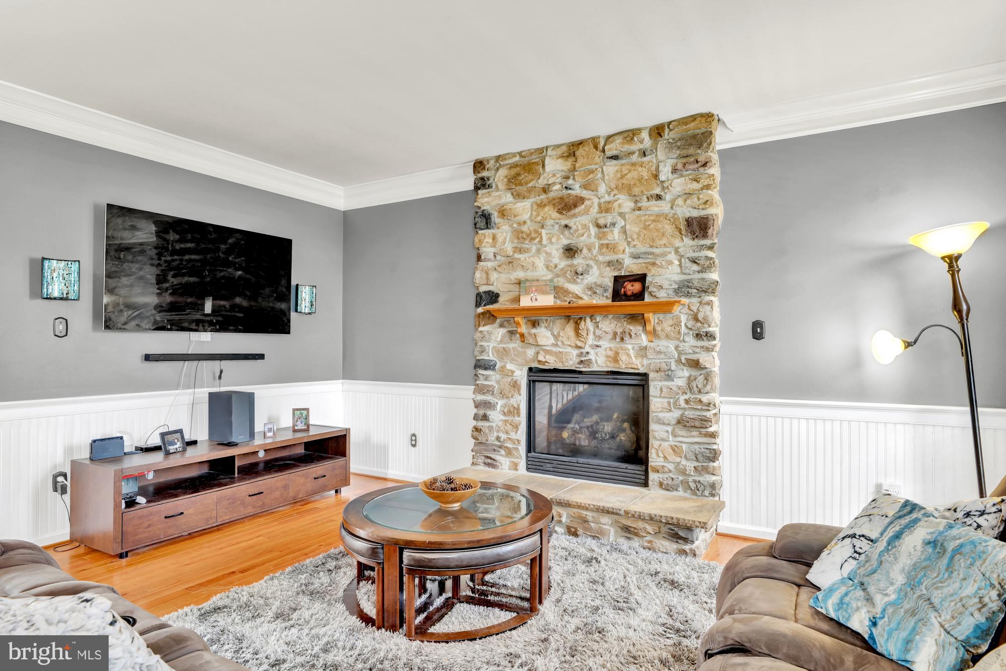 236 Barnhill Road Perkasie, PA 18944 - Photo 9 of 28 Family room