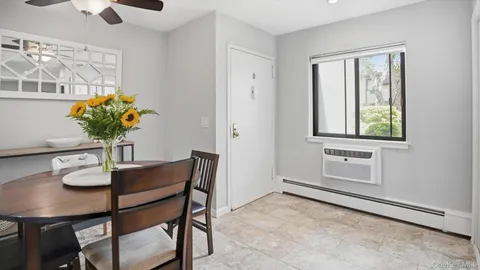 $399,999 | 65 Richmond Boulevard, Unit 1B, Ronkonkoma, NY 11779