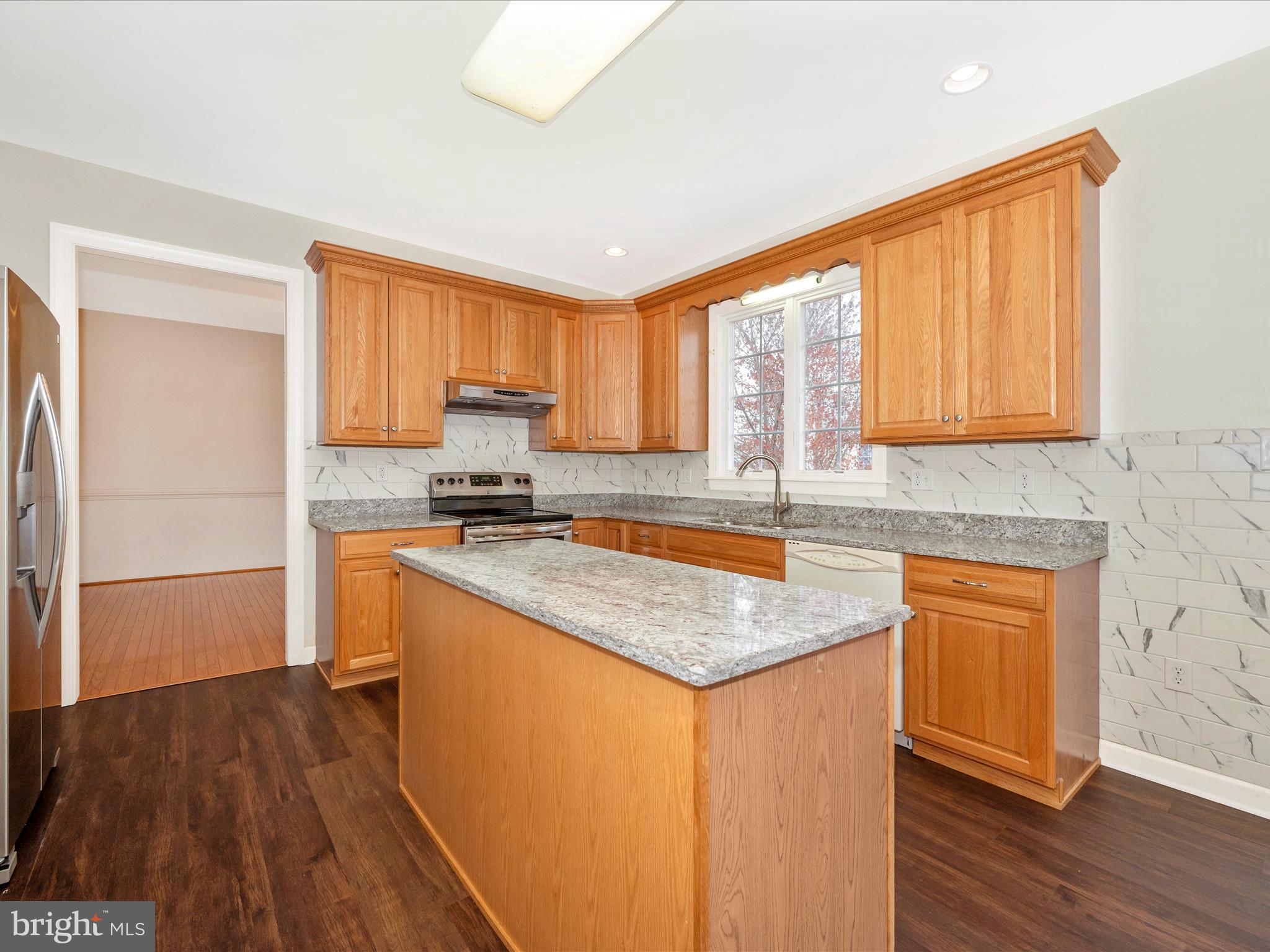 1014 Bexhill Drive Frederick, MD 21702 - Photo 13 of 42 Kitchen