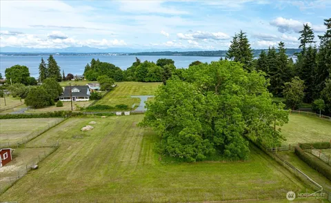 $2,750,000 | 4764 Black Walnut Terrace, Clinton, WA 98236