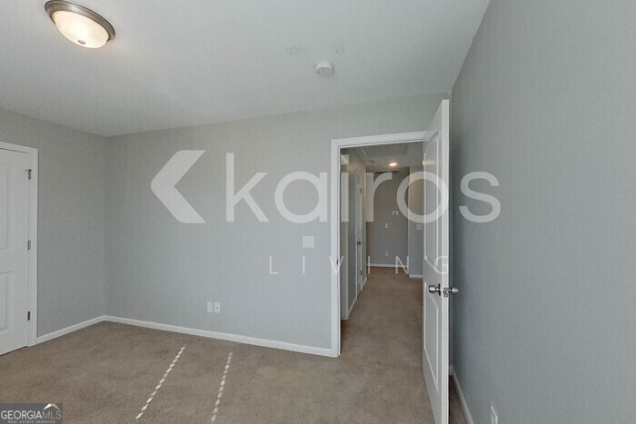 101 St Matthew Way Springfield, GA 31329 - Photo 21 of 30 a view of a livingroom with wooden floor