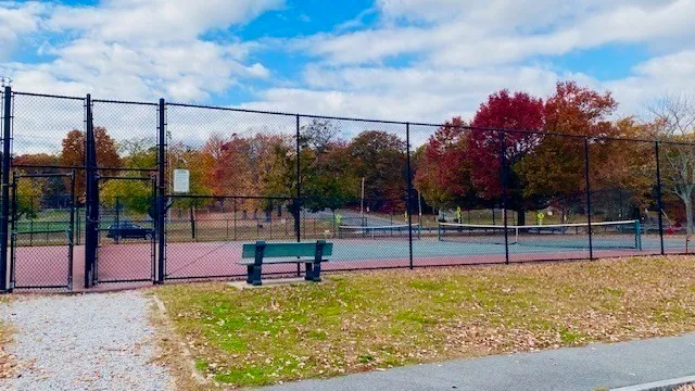 $719,900 | 2 Touraine Street, Worcester, MA 01604