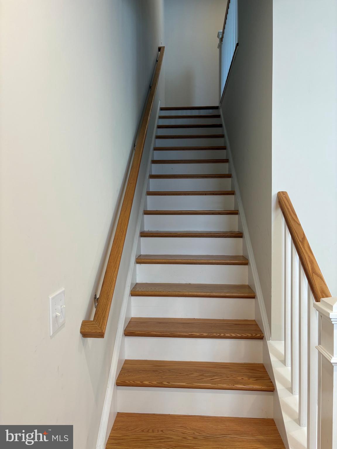 1057 Easton Road, Unit B Abington, PA 19001 - Photo 5 of 11 Steps to bedrooms and W/D