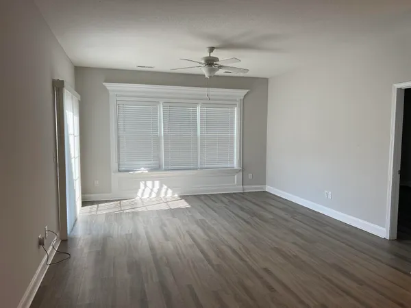 $1,900 | 711 Hobonny Loop, Longs, SC 29568