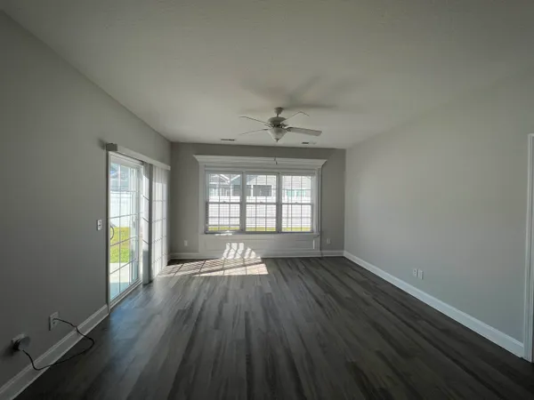 $1,900 | 711 Hobonny Loop, Longs, SC 29568