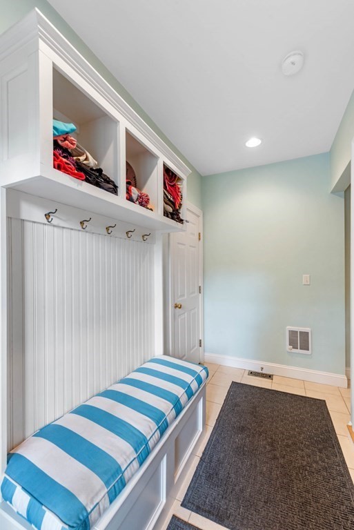 3 Fader Place Marblehead, MA 01945 - Photo 18 of 37 Gallery Image 18