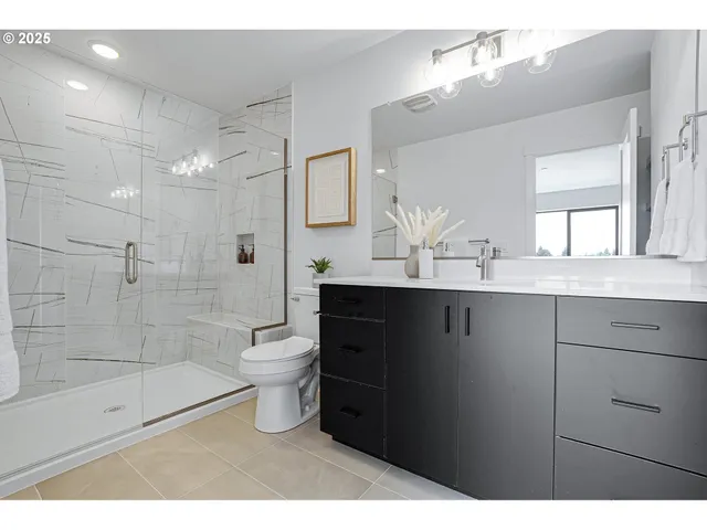 $679,800 | 7308 Southwest 13th Drive, Portland, OR 97219