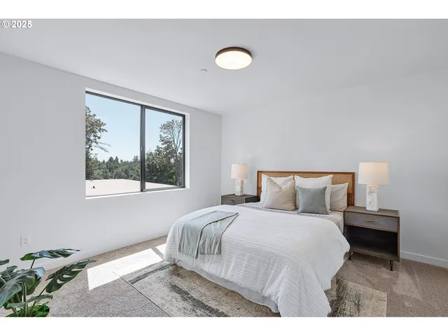 $679,800 | 7308 Southwest 13th Drive, Portland, OR 97219