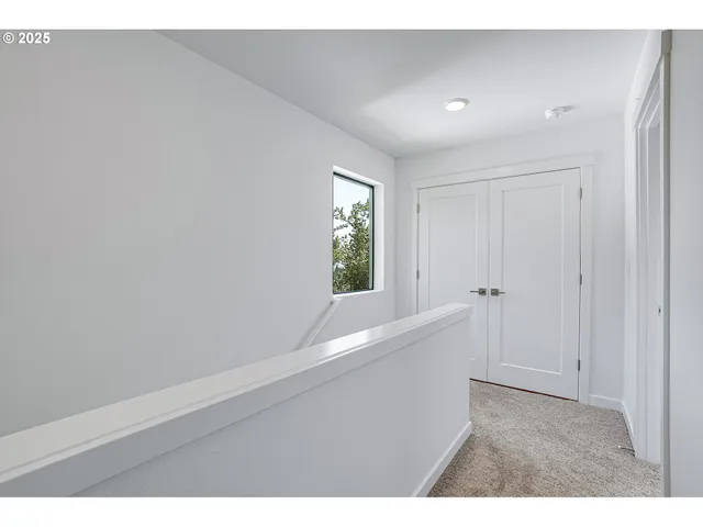 $679,800 | 7308 Southwest 13th Drive, Portland, OR 97219