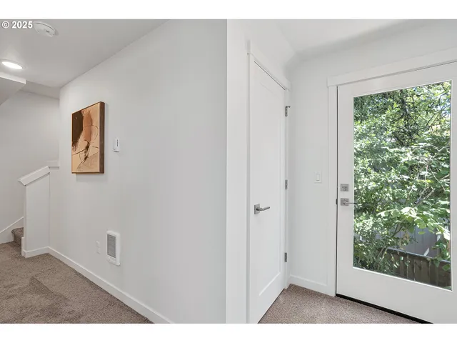 $679,800 | 7308 Southwest 13th Drive, Portland, OR 97219