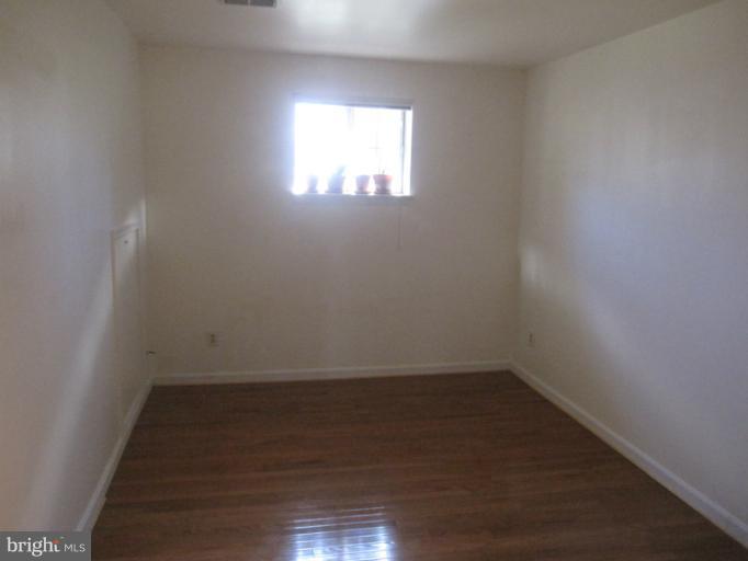 13429 Silver Moon Way Silver Spring, MD 20904 - Photo 24 of 30 Bedroom