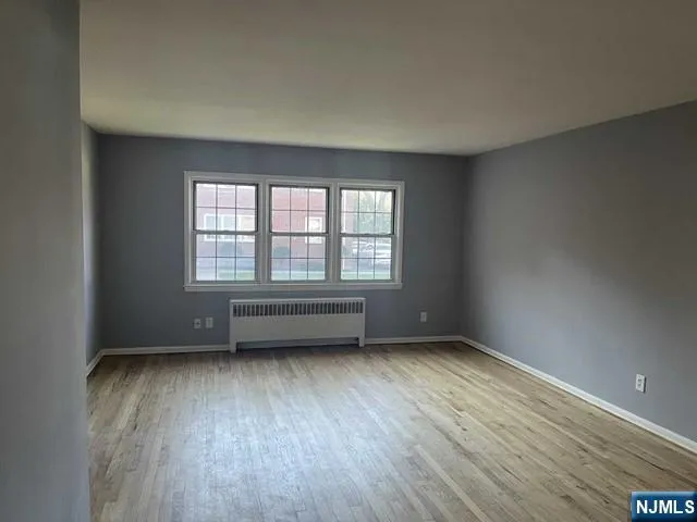 $2,250 | 171-183 Fort Lee Road, Unit 1811C, Teaneck, NJ 07666