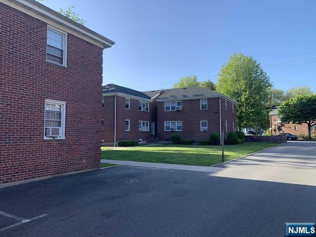 171-183 Fort Lee Road, Unit 1811C Teaneck, NJ 07666 - Photo 4 of 19