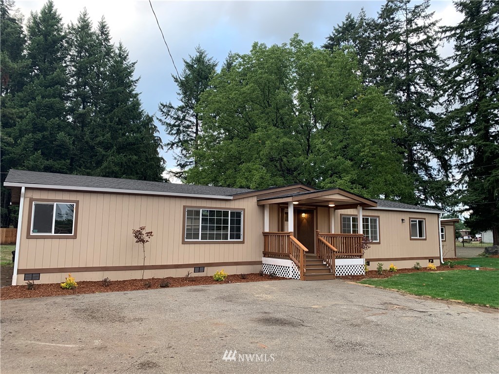 8720 178th Avenue Southwest Rochester, WA 98579 - Photo 2 of 18