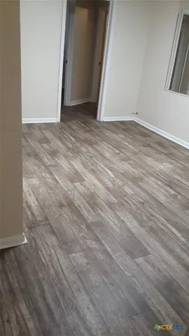 $282,500 | 503 East Ave G, Lampasas, TX 76550