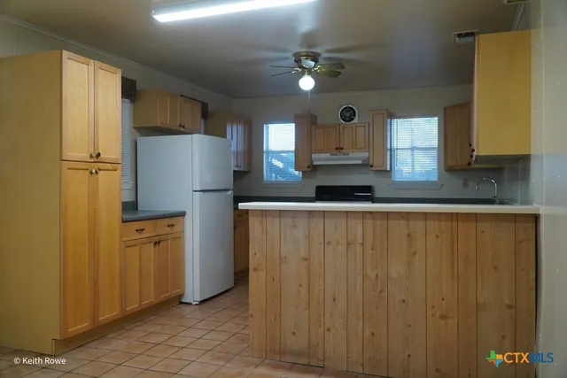 $282,500 | 503 East Ave G, Lampasas, TX 76550