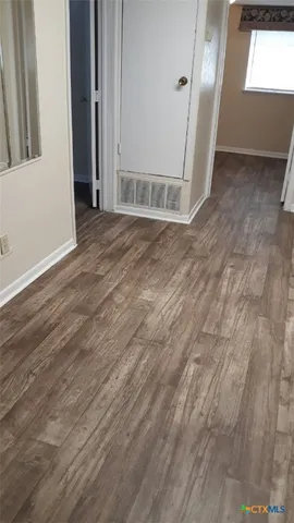 $282,500 | 503 East Ave G, Lampasas, TX 76550