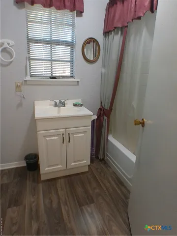 $282,500 | 503 East Ave G, Lampasas, TX 76550