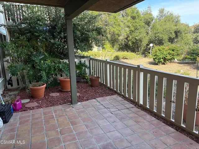$430,000 | 324 Chestnut Hill Court, Unit 14, Thousand Oaks, CA 91360