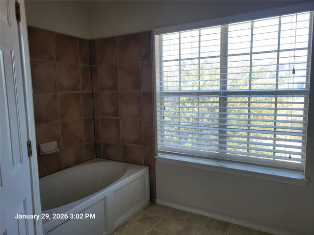 $289,900 | 2632 Century Park Boulevard, Unit 60, Austin, TX 78727