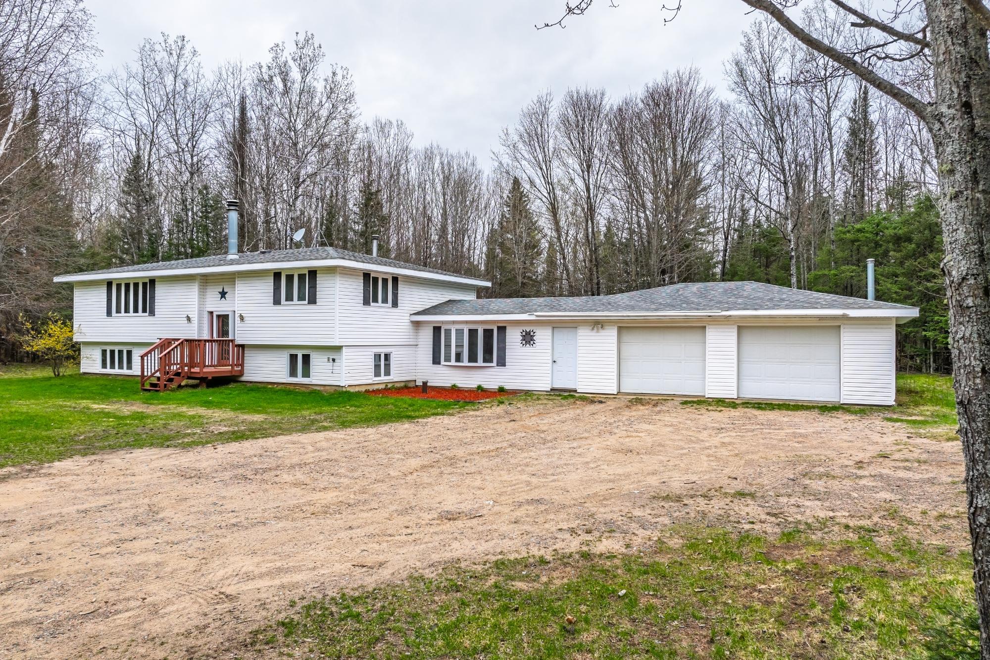 2487 Columbus Road Eagle River, WI 54521 - Photo 2 of 32 Gallery Image 2