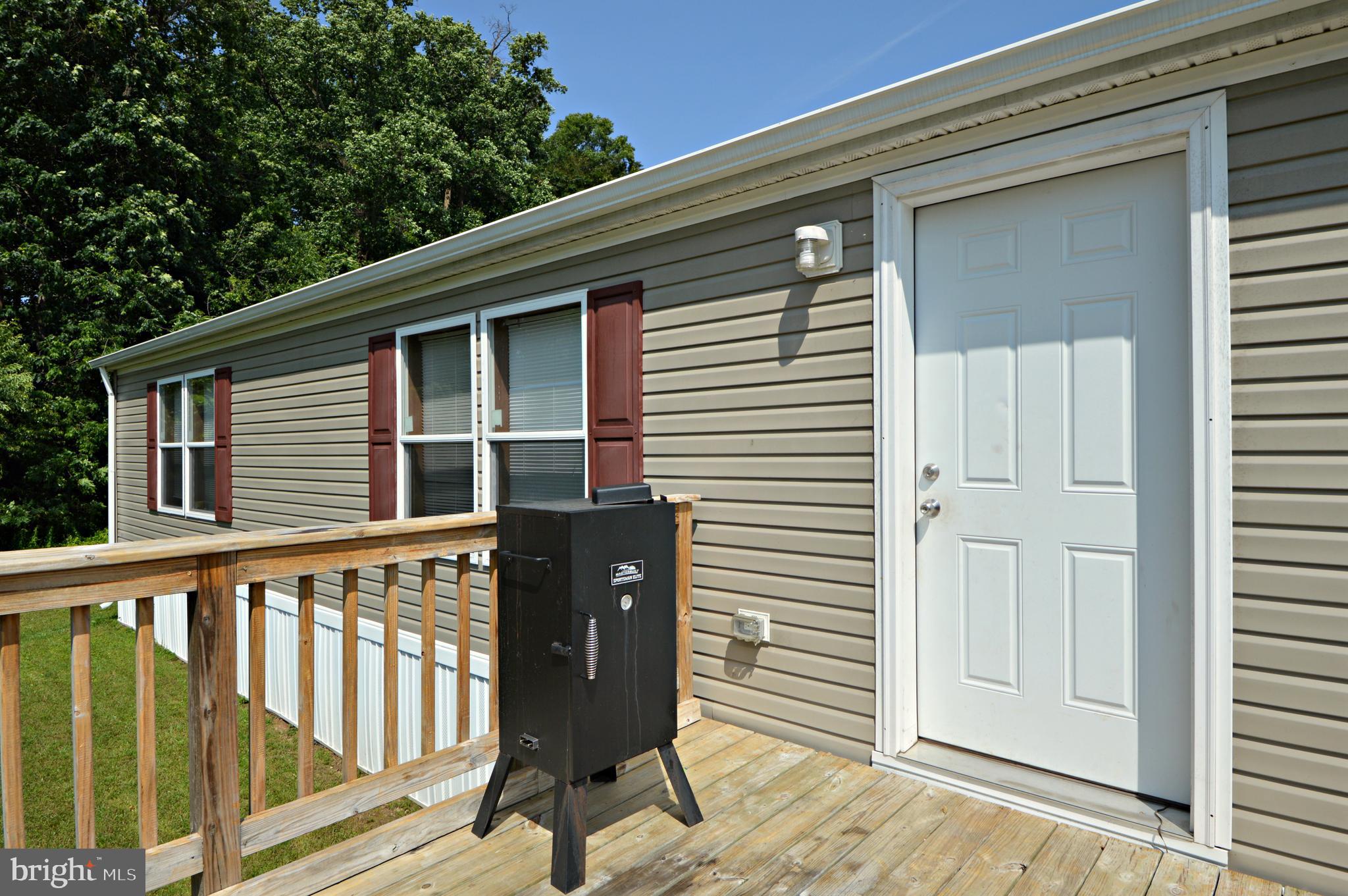 677 Cassel Road Manchester, PA 17345 - Photo 3 of 19 Gallery Image 3
