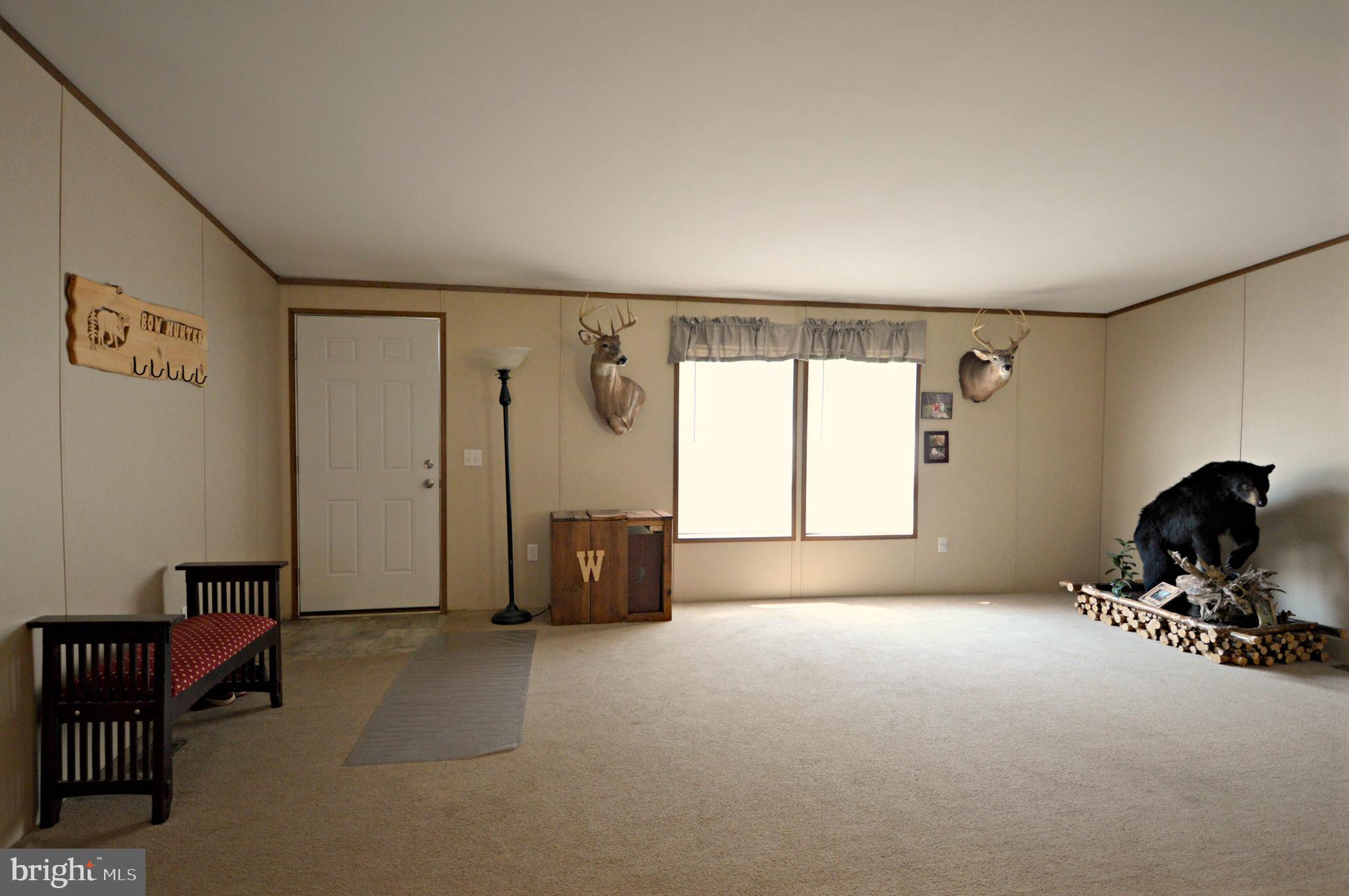 677 Cassel Road Manchester, PA 17345 - Photo 5 of 19 Gallery Image 5