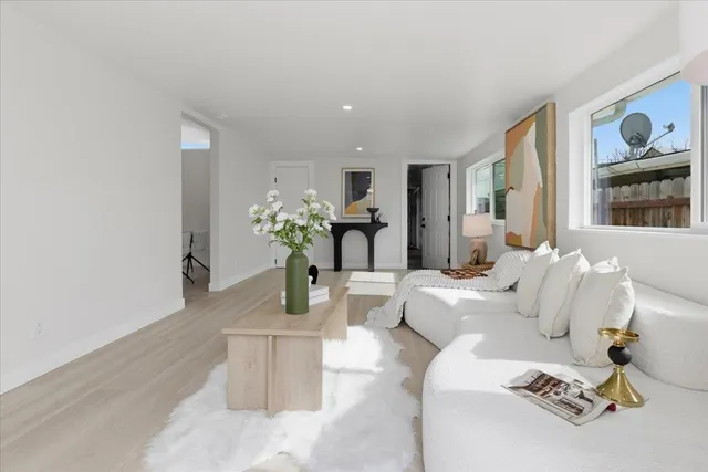 $939,000 | 27707-27707 La Porte Avenue, Hayward, CA 94545