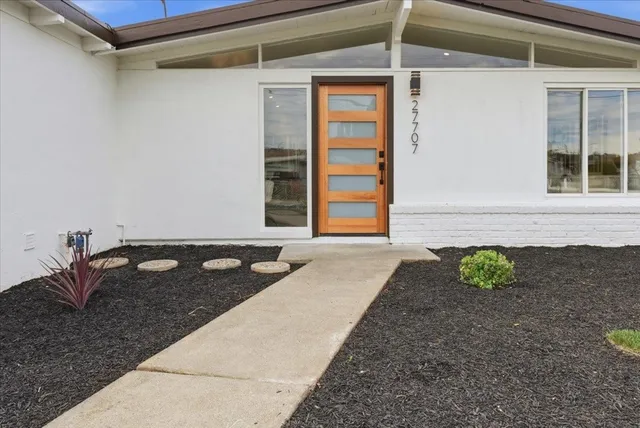 $939,000 | 27707-27707 La Porte Avenue, Hayward, CA 94545