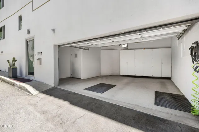 $13,500 | 3551 Dixie Canyon Place, Los Angeles, CA 91423