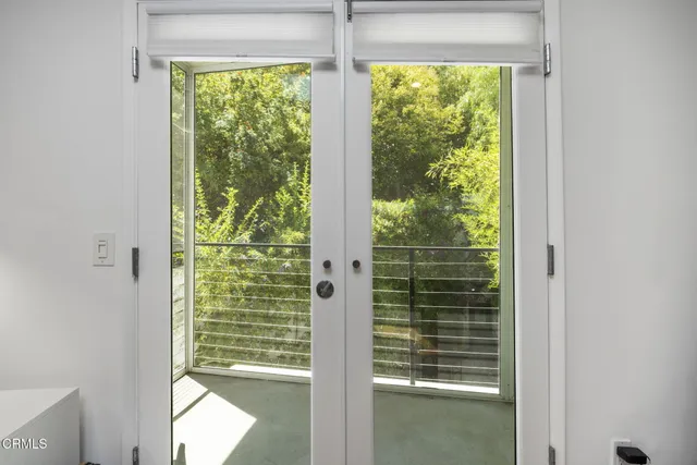 $13,500 | 3551 Dixie Canyon Place, Los Angeles, CA 91423