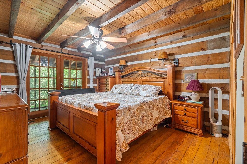 136 Honeysuckle Way Blue Ridge, GA 30513 - Photo 12 of 35