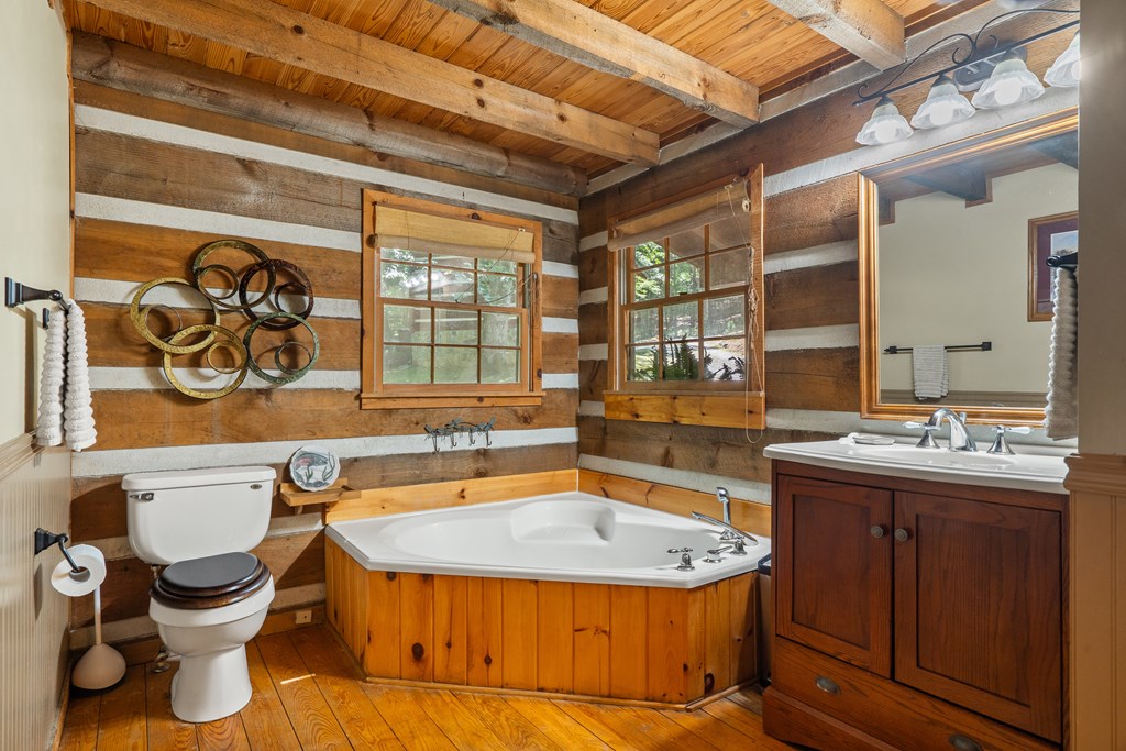 136 Honeysuckle Way Blue Ridge, GA 30513 - Photo 13 of 35