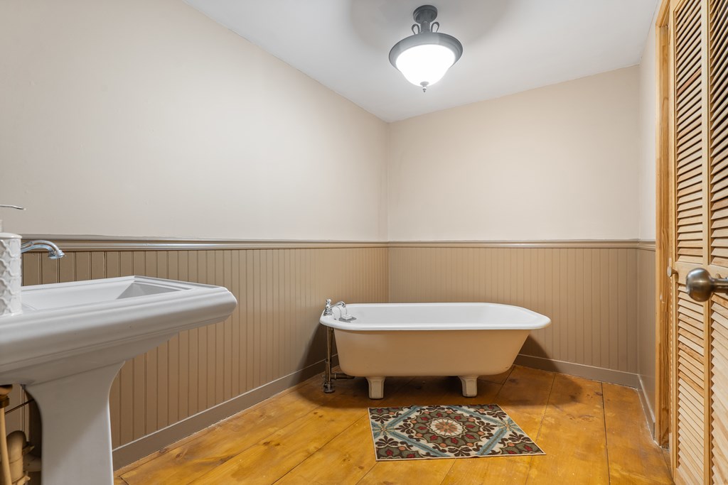 136 Honeysuckle Way Blue Ridge, GA 30513 - Photo 20 of 35