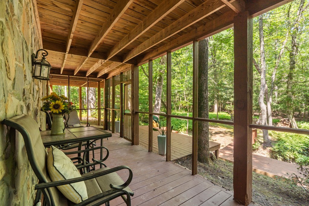 136 Honeysuckle Way Blue Ridge, GA 30513 - Photo 24 of 35