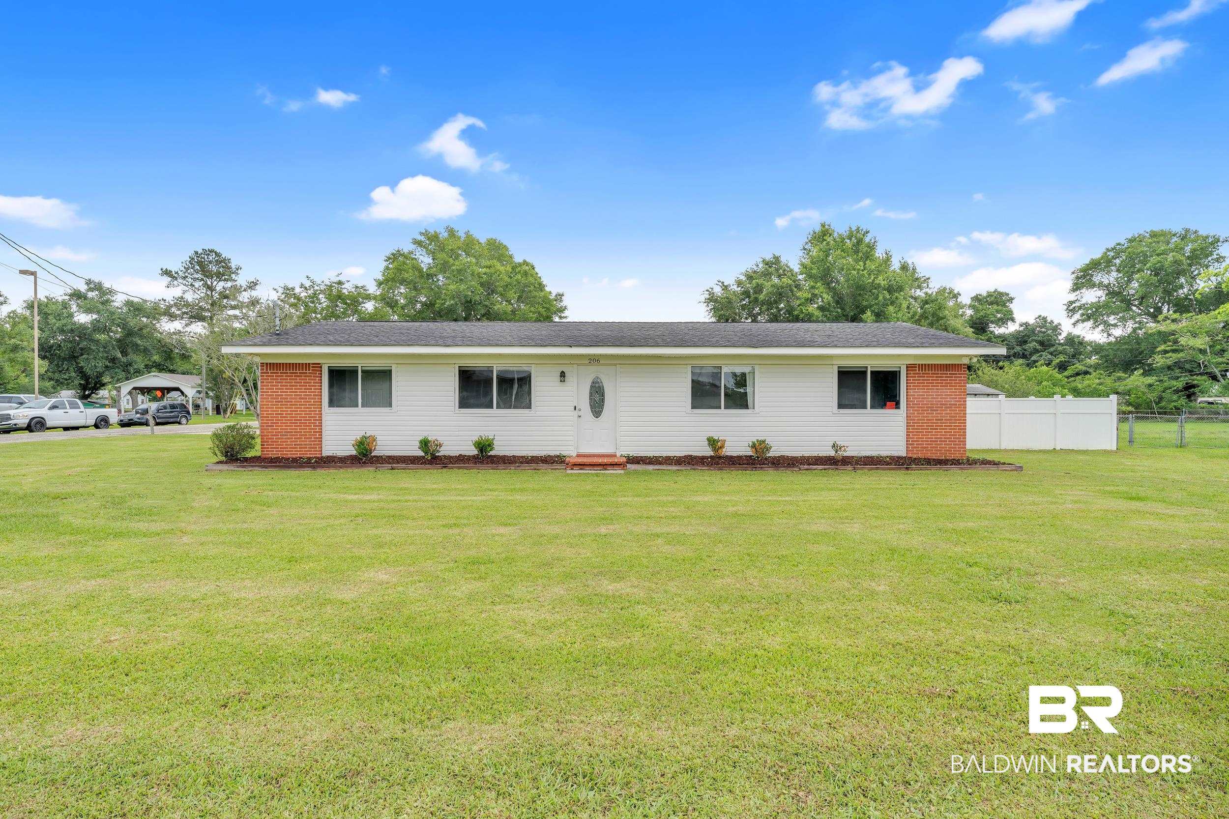 206 West Jackson Avenue Summerdale, AL 36580 - Photo 3 of 37 View of single story home