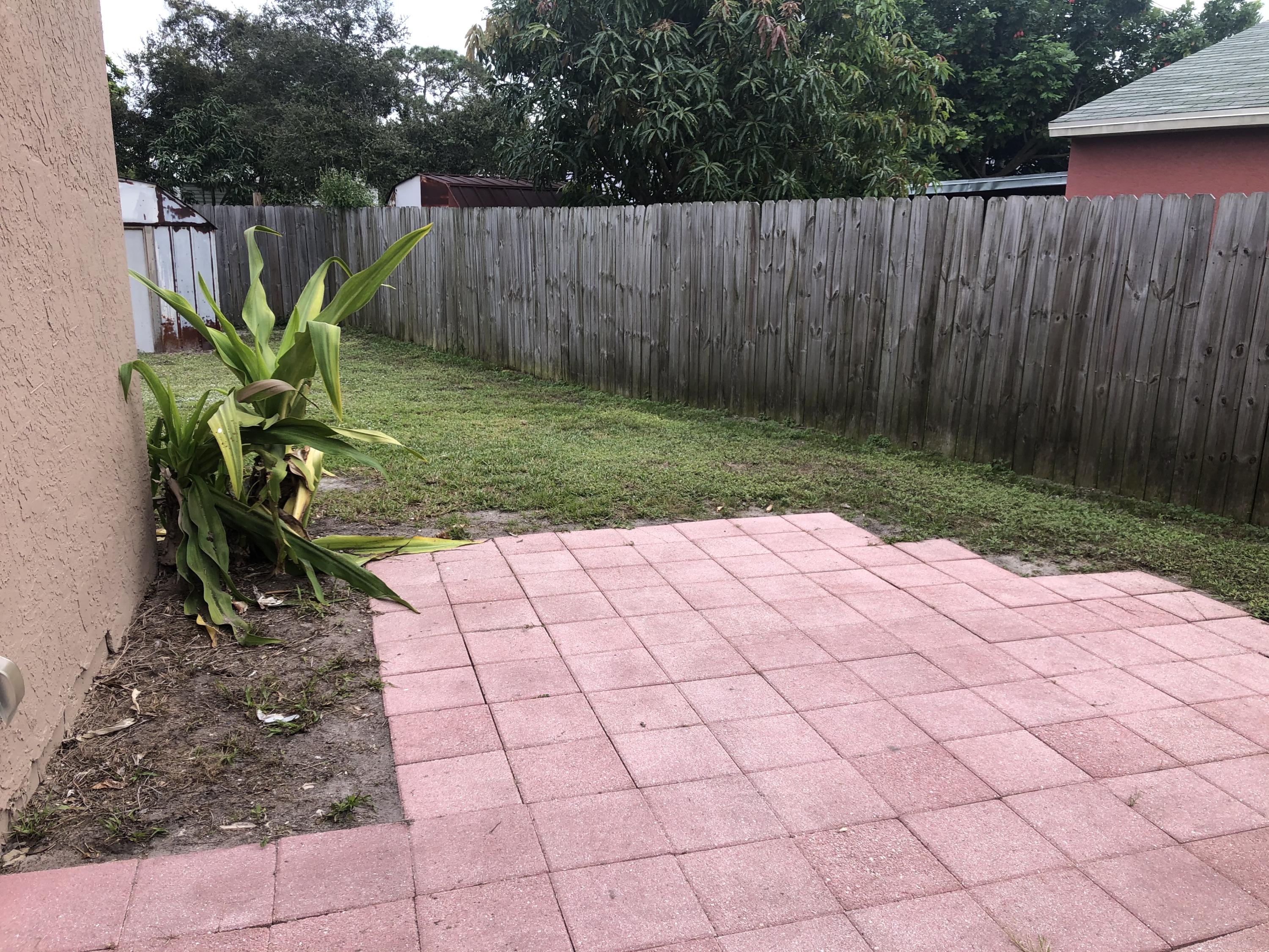 5128 Southeast Primrose Way Stuart, FL 34997 - Photo 19 of 19 D4436F9F-D9A1-4D4F-9CC3-2E8E90F6EA83