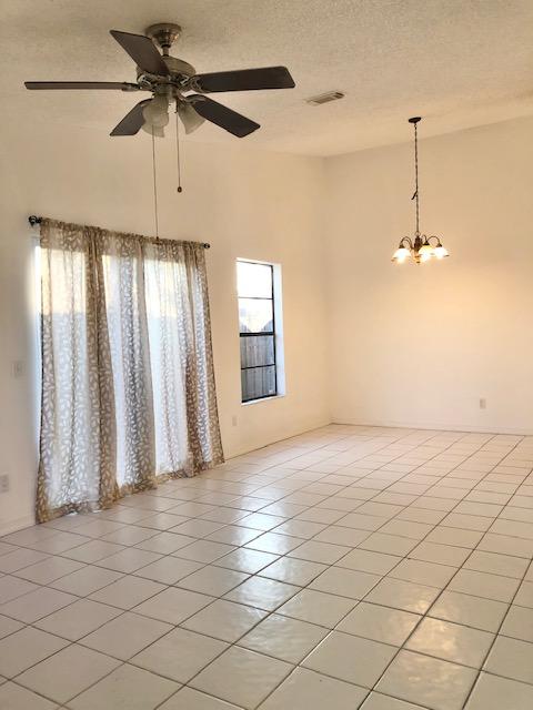 5128 Southeast Primrose Way Stuart, FL 34997 - Photo 6 of 19 image9