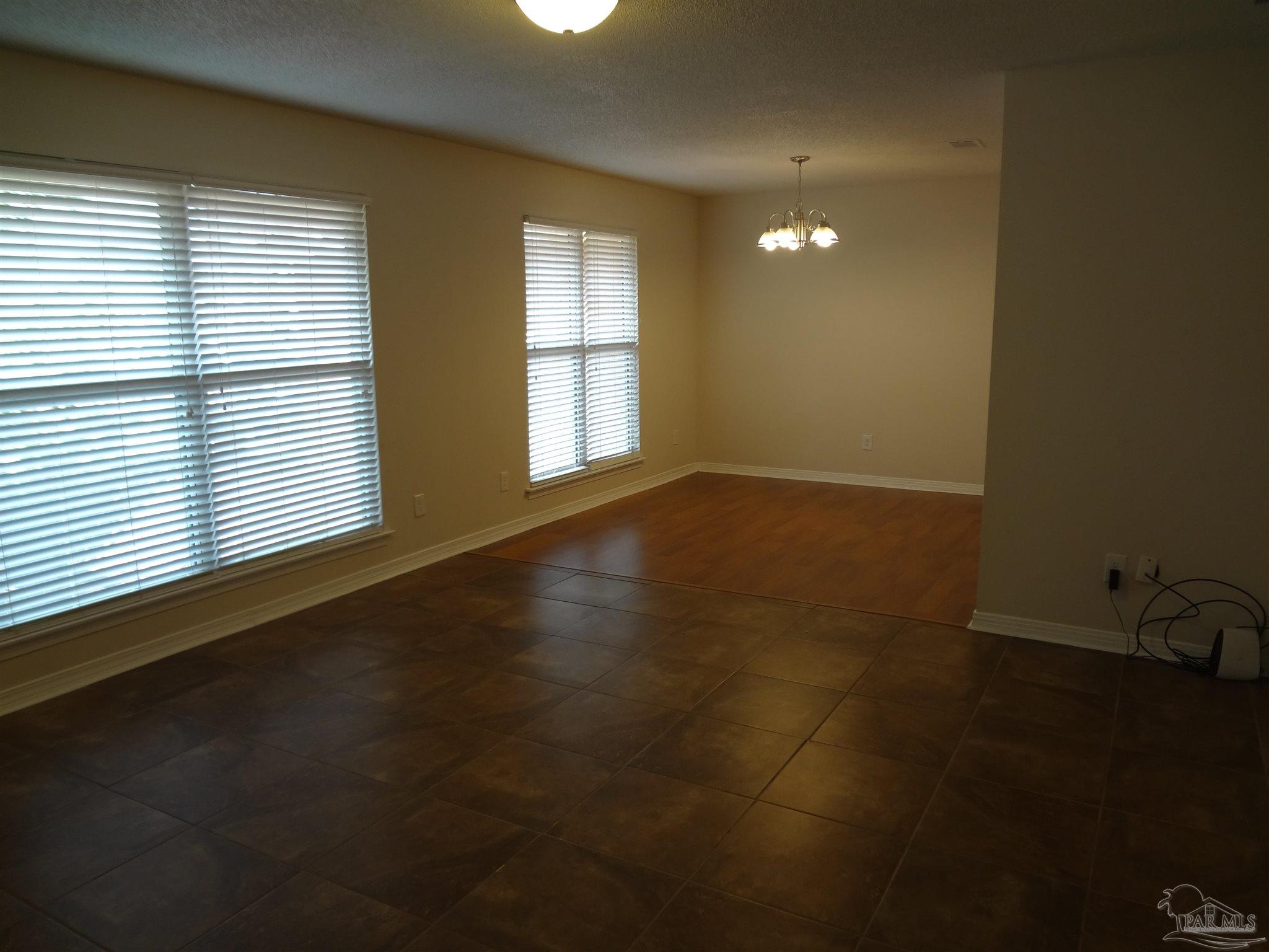 5490 Limestone Road Pensacola, FL 32504 - Photo 3 of 30 Gallery Image 3