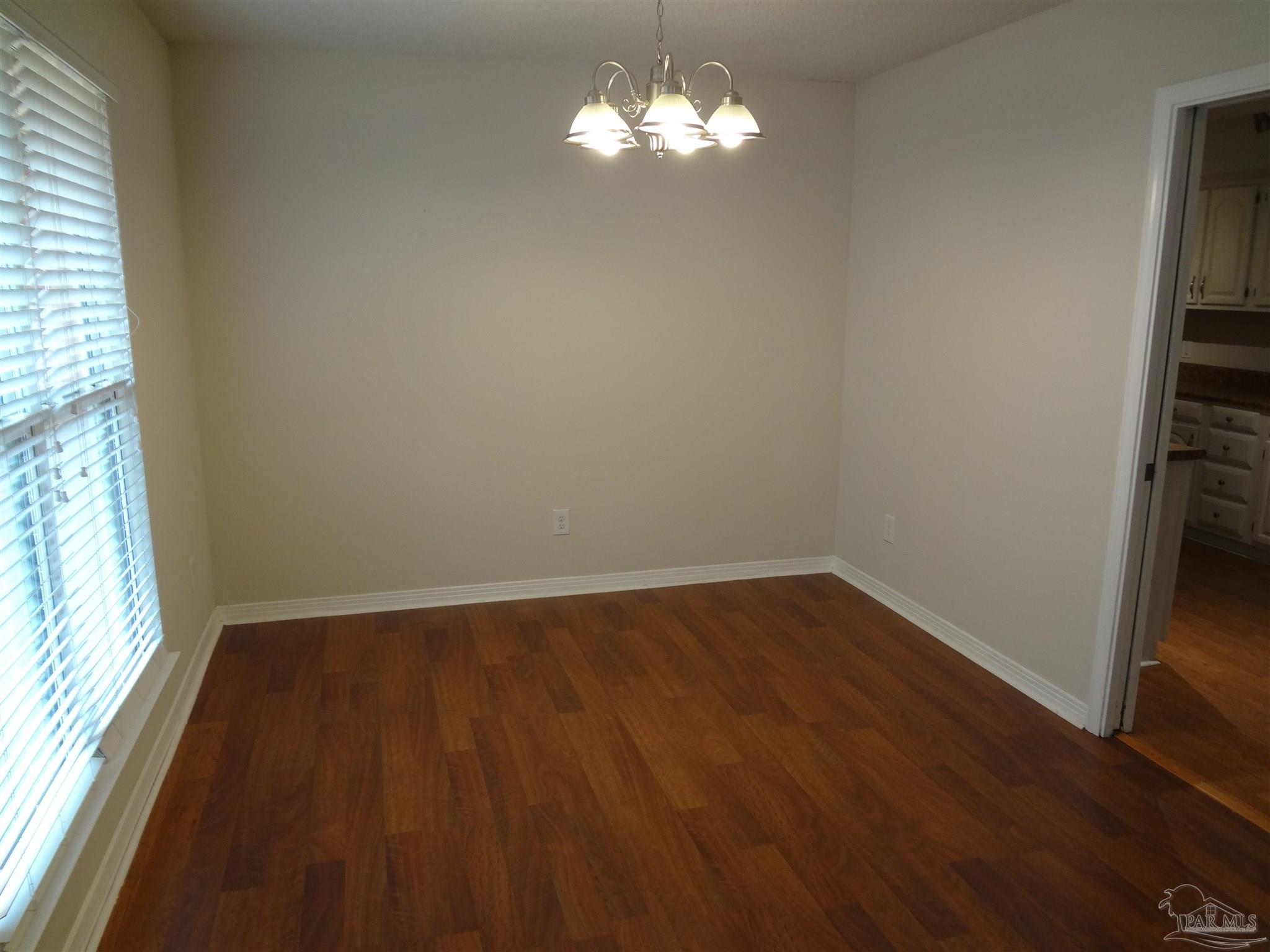 5490 Limestone Road Pensacola, FL 32504 - Photo 4 of 30 Gallery Image 4