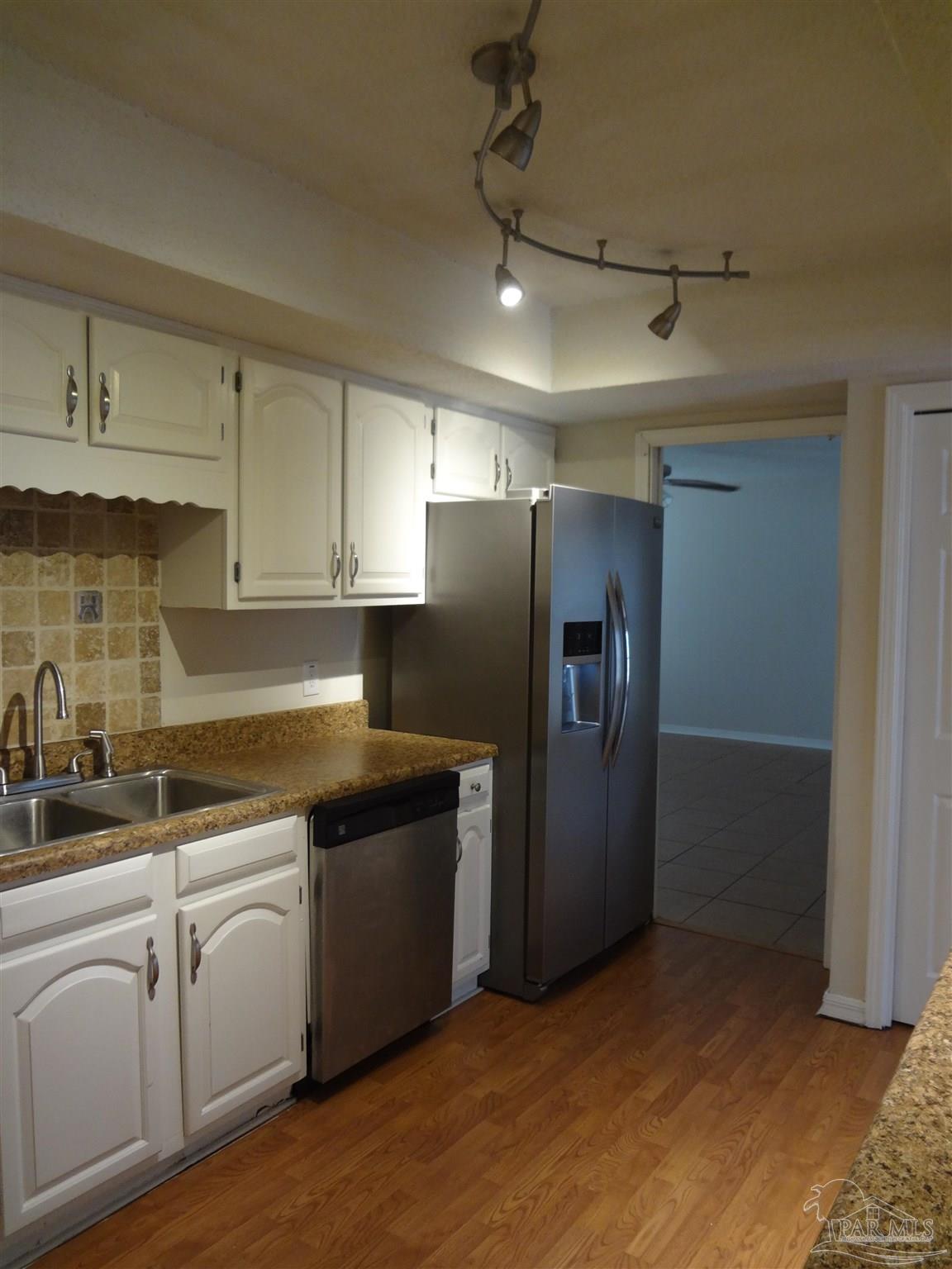 5490 Limestone Road Pensacola, FL 32504 - Photo 8 of 30 Gallery Image 8