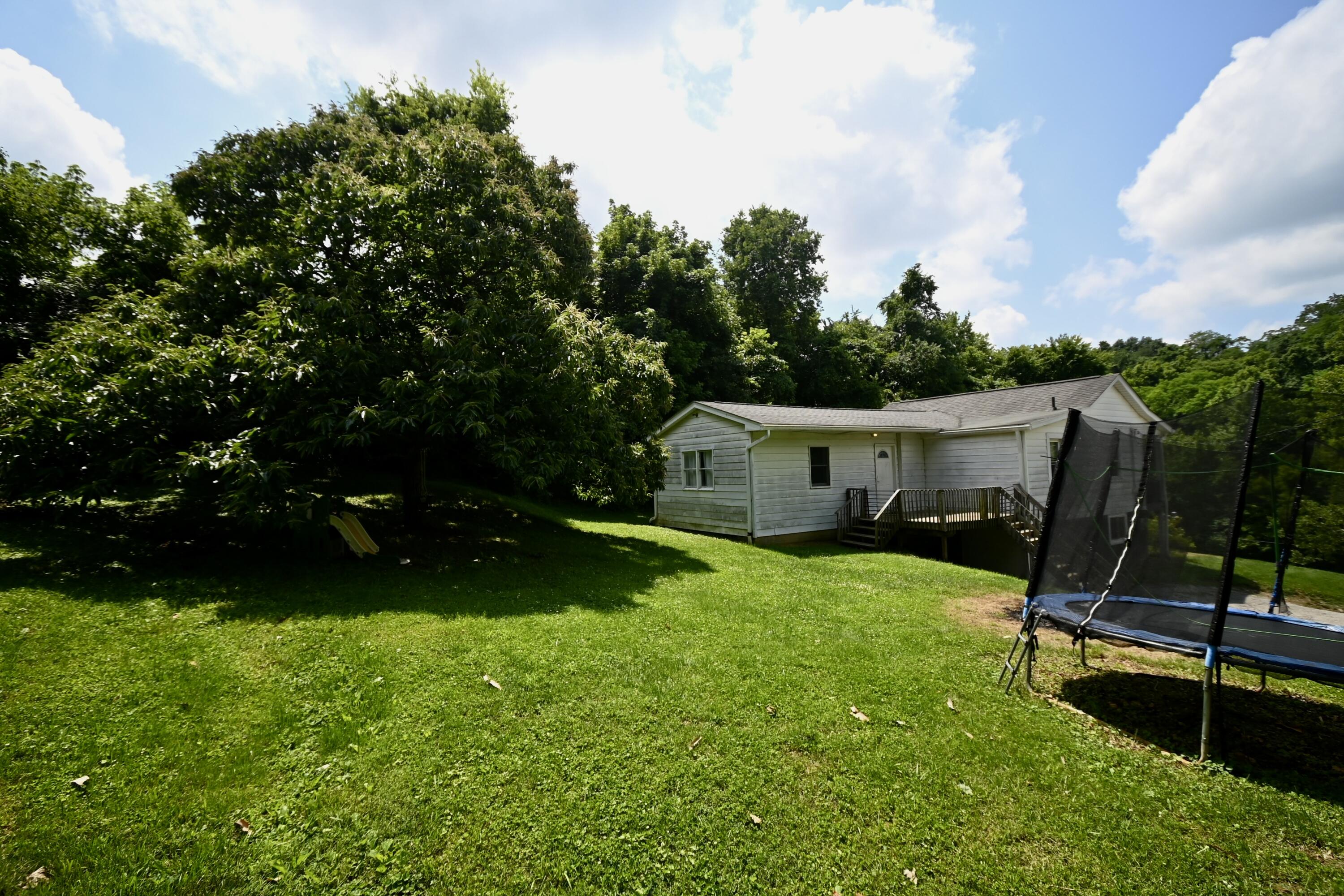 144 Independence Station Road Independence, KY 41051 - Photo 4 of 18 DSC_9679