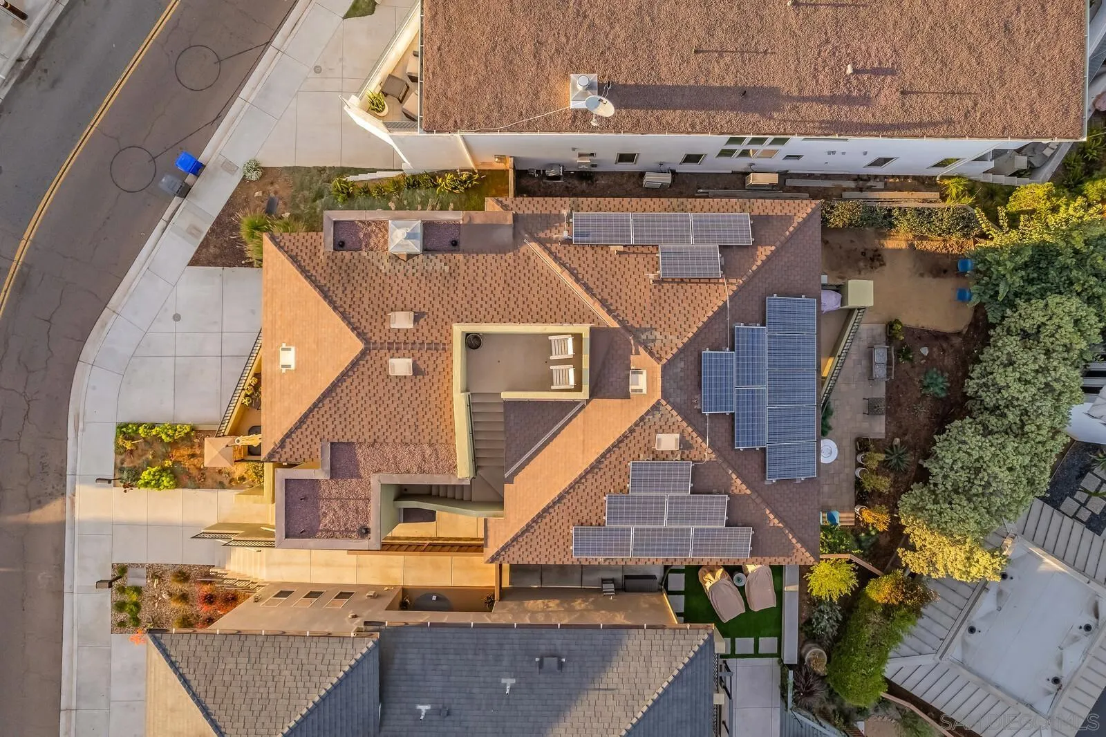 2009 MacKinnon Avenue Cardiff, CA 92007 - Photo 42 of 54 an aerial view of a house with a yard