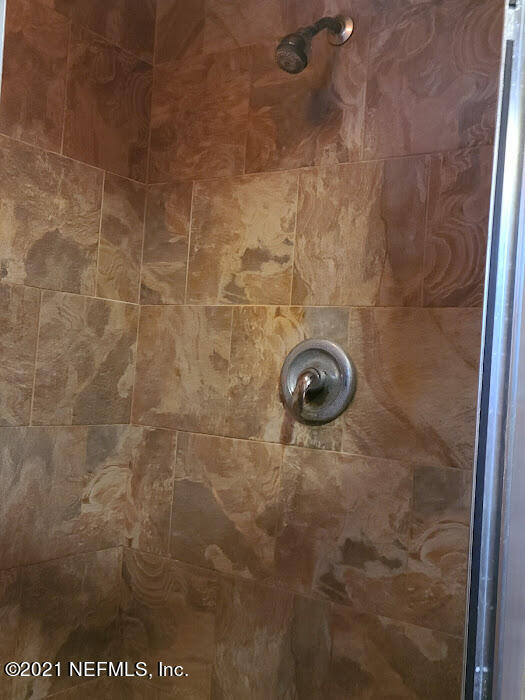 132 Gun Club Road Jacksonville, FL 32218 - Photo 9 of 15 Shower